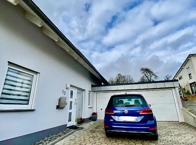 Moderne Seeblick * Freudenberg (North Rhine-Westphalia)